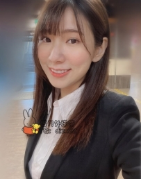 🇹🇼辰希 26歲C+罩杯｜162/47極品悶騷保險業務！主動翹臀擺好姿勢/迫不及待被狠狠插入