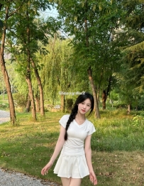 20 歲 163 D 奶妹妹，騷穴緊吸、口交清理、極致反差