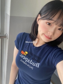 蜜桃 23歲 D罩杯：活潑可愛超會撒嬌、互動小遊戲放得開、主動口活輕鬆好玩實測