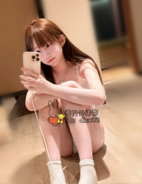 仙貝 23歲C罩杯：23歲極品淫蕩小母狗！坐擁無距離感甜美顏值、解鎖淫蕩悶騷口交很厲害