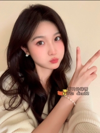 小錢 24歲C罩杯：24歲極品反差甜心！坐擁性格很好皮膚白皙細膩高顏值、解鎖可愛主動性
