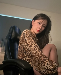 新北人妻秀秀：35Y反差熟女、超級騷靈魂、極致勾引