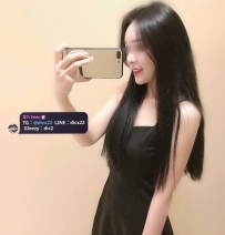 初妤 23歲C+罩杯｜清純玉女秒變調皮慾女！無辜眼神懂玩敢玩、今晚把庫存通通吸乾